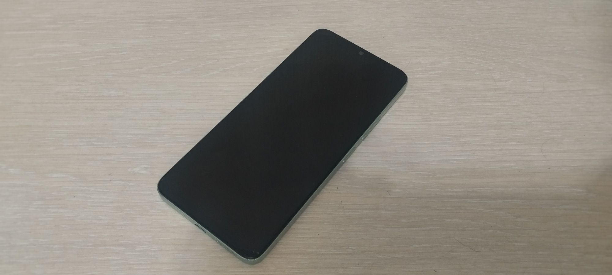 Продаю Xiaomi Redmi 13c 8/256