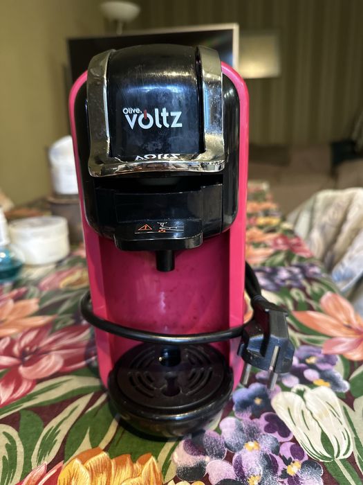 Votz кафе машина с приставка за Dolche Gusto