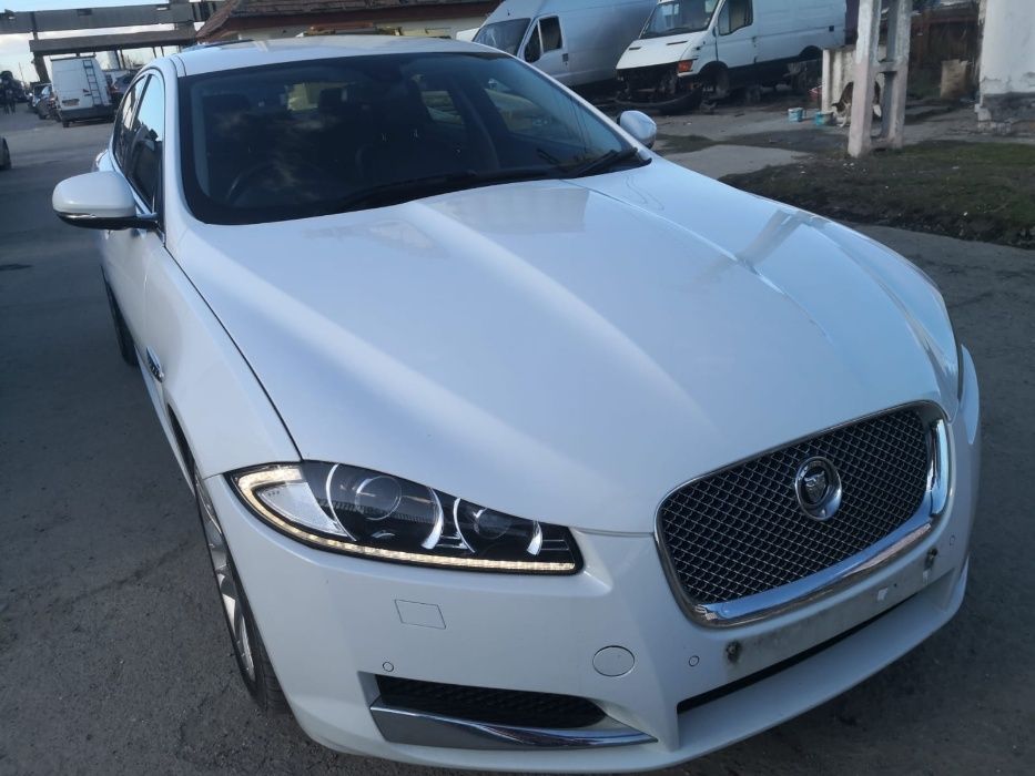 Dezmembrez jaguar xf 2.2 facelift 2012/jaguar/piese jaguar/