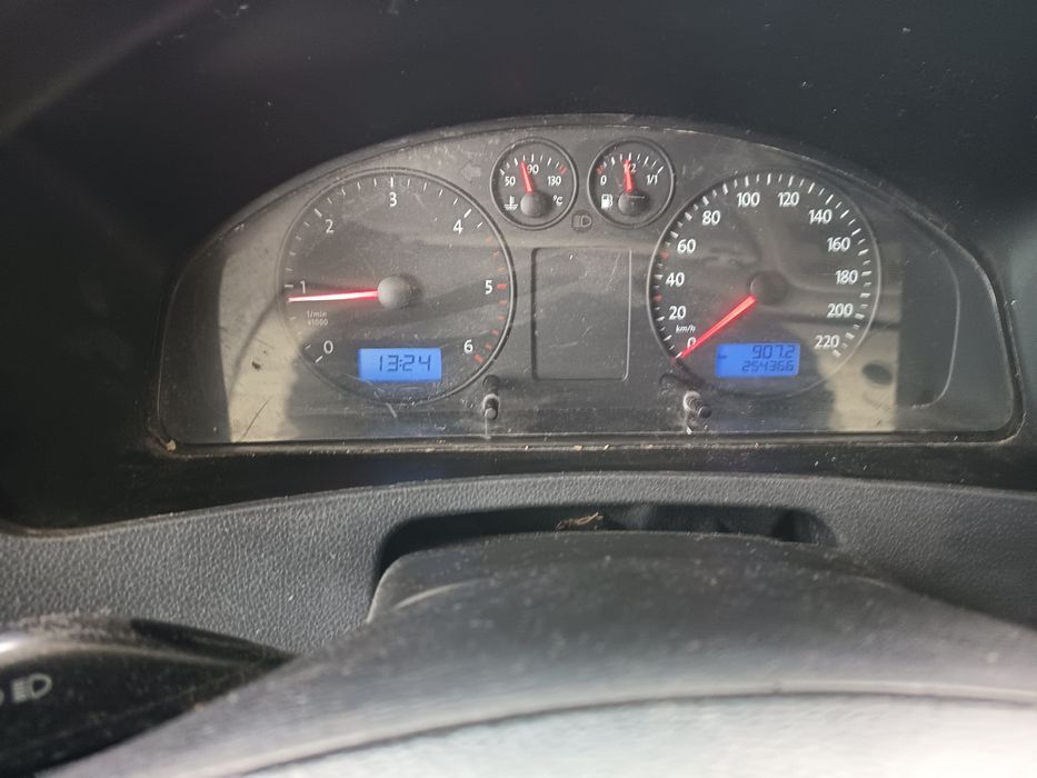 Volkswagen T5 Transporter