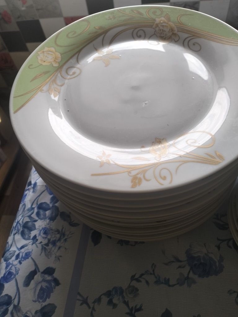 Продам  посуду разные