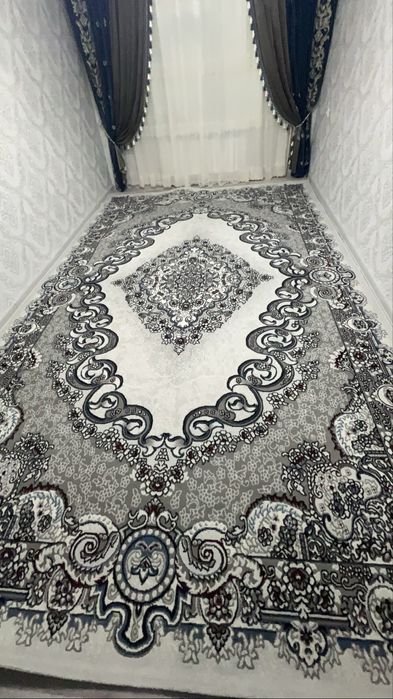 гилам кавер 3*5  срочна сотилади кучиш учун узимизнике олиб сотар емас