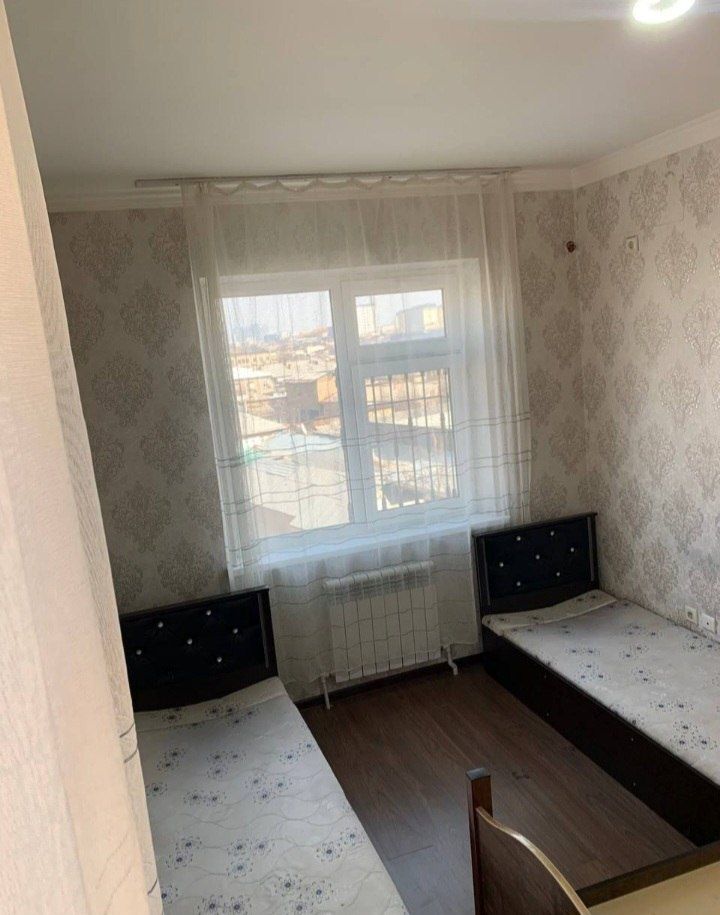 Аренда Қора сарой 3 хона 5 этаж 550у,е новастройка