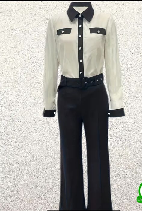 Vând Compleu din 2 piese