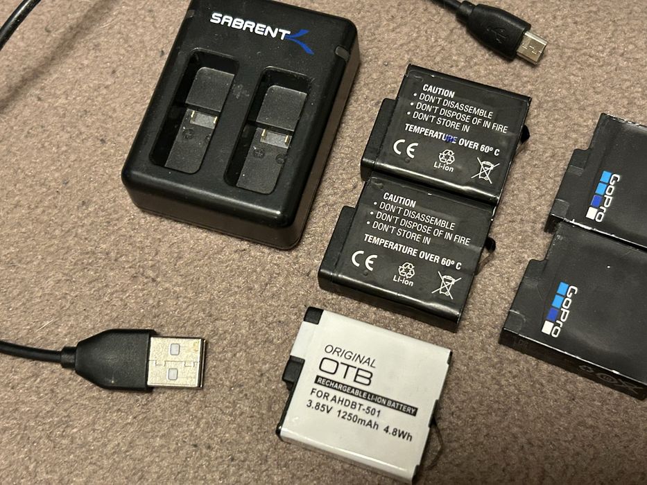 Incarcator Sabrent compatibil baterii Gopro 5 6 7 8 plus 5 baterii