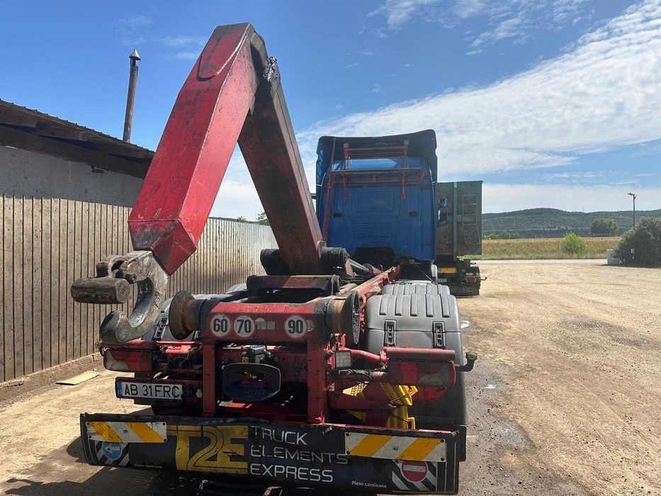 Autoutilitara Scania R480 LB