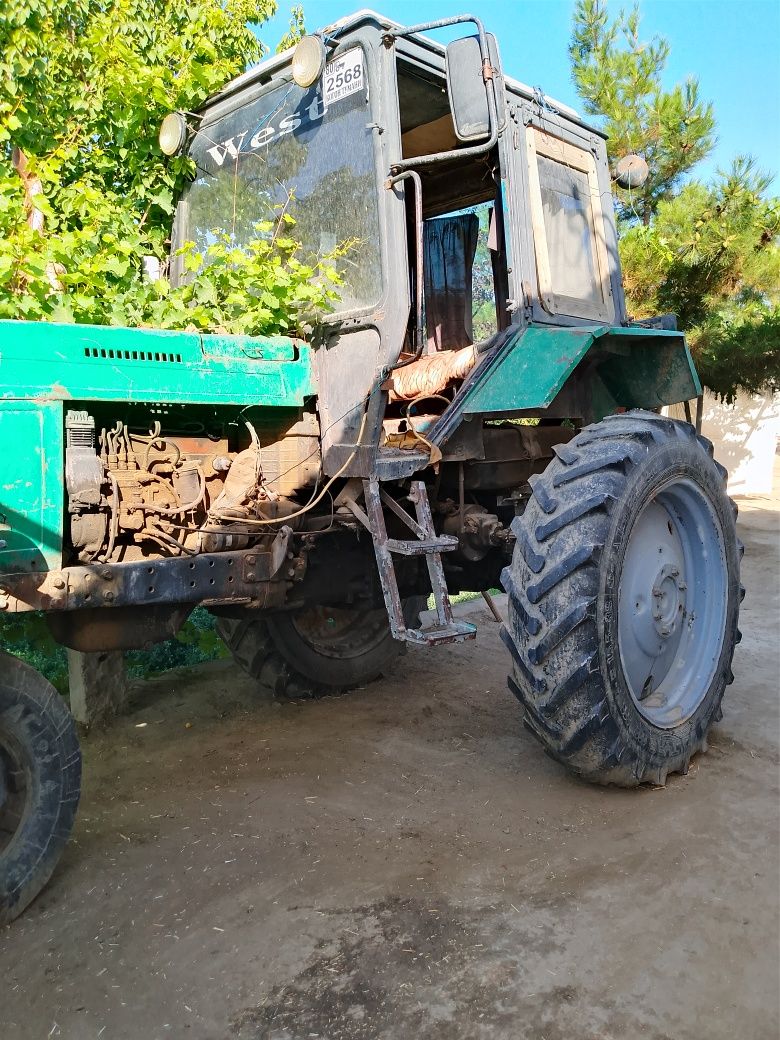 Traktor mtz80 chizel tilichka