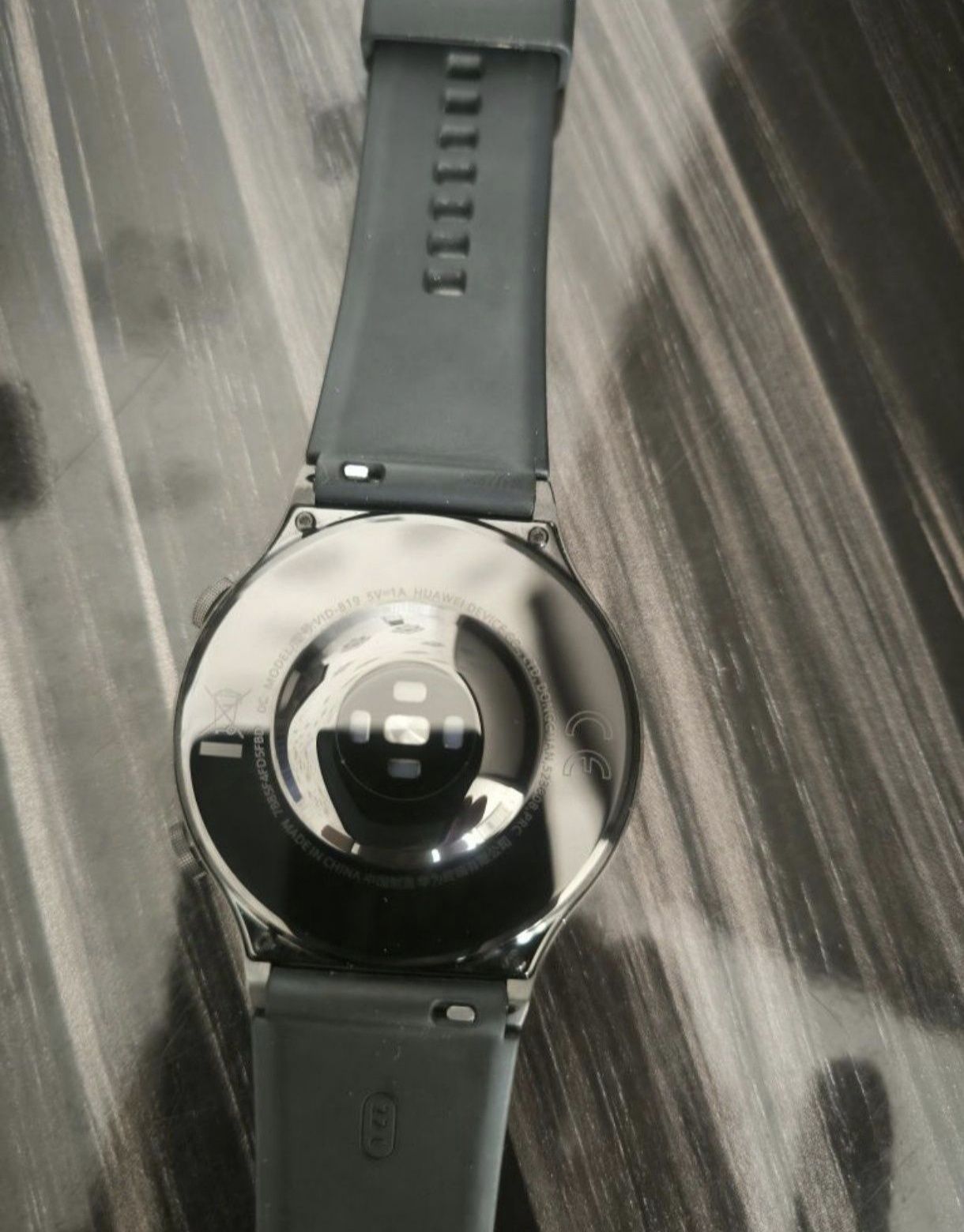 Продам часы HUAWEI WATCH GT 2 PRO-FBD в идеальном состояние