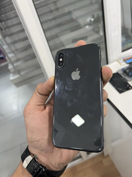 iphone xs ishlashi zur zaryad zur tutadi
