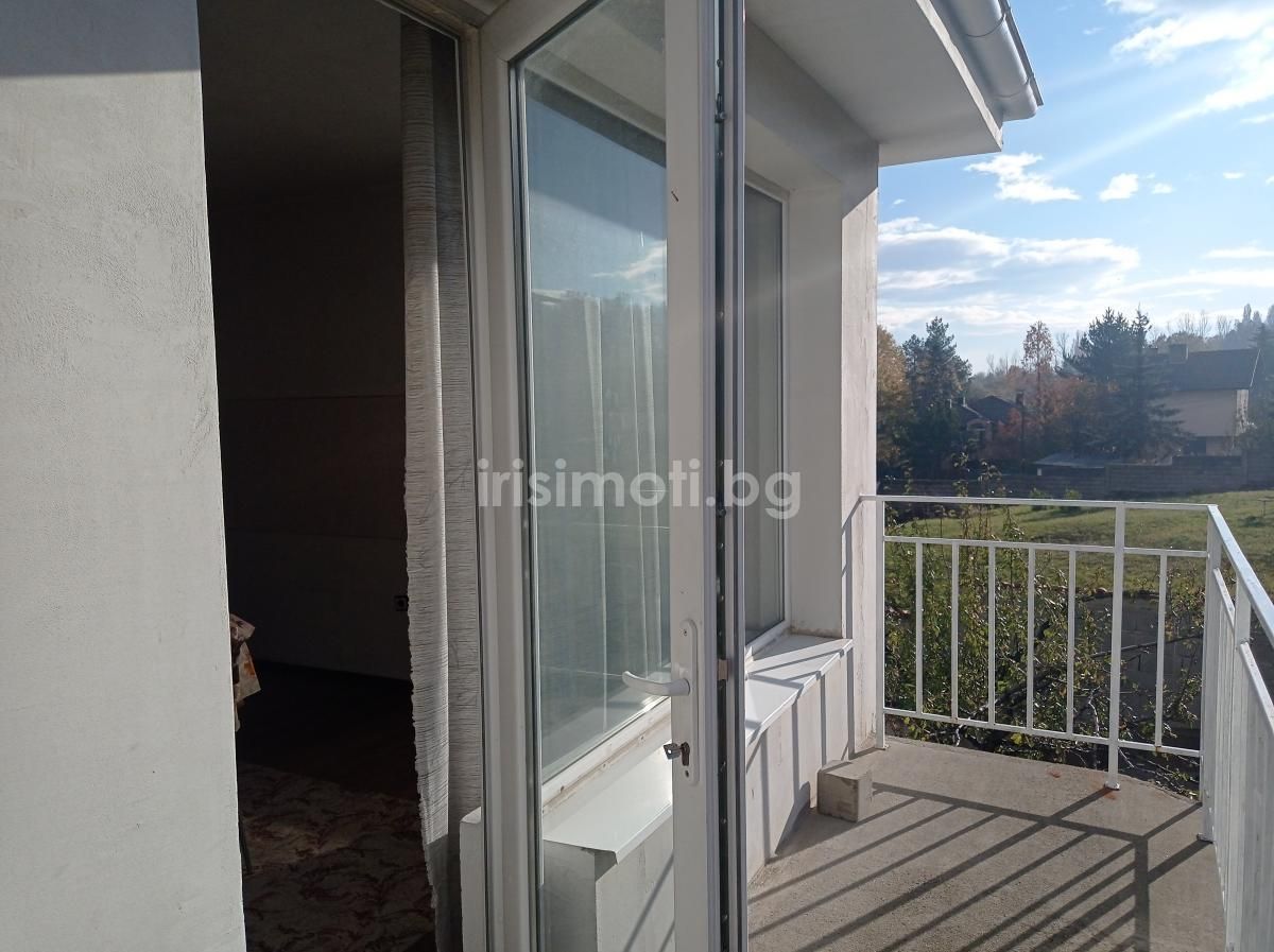 Продава се Къща в София, Бояна - 223 кв.м за 2332 €/кв.м - Снимка #4