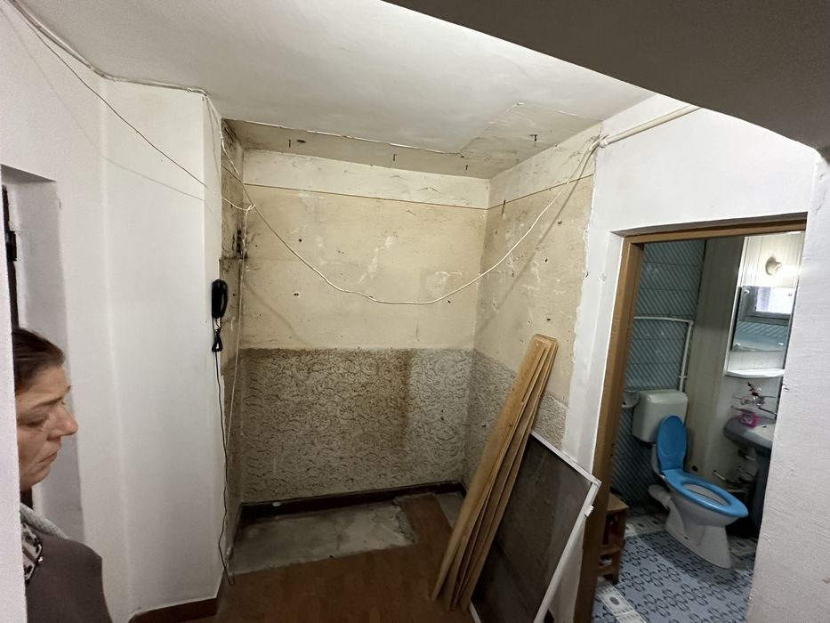 Apartamen 2 camere etajul 3 din 8 ultra central strada Stefan cel Mare