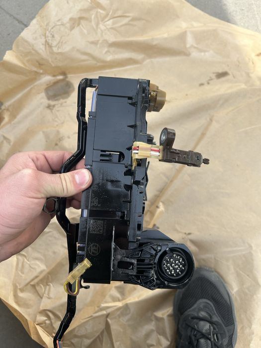 Calculator cutie bmw seria 5/7 g30/g11 3.0 xd 0260550122 6058008196