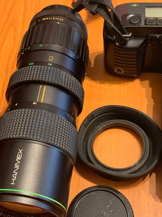 Foto Canon  T70 cu blit