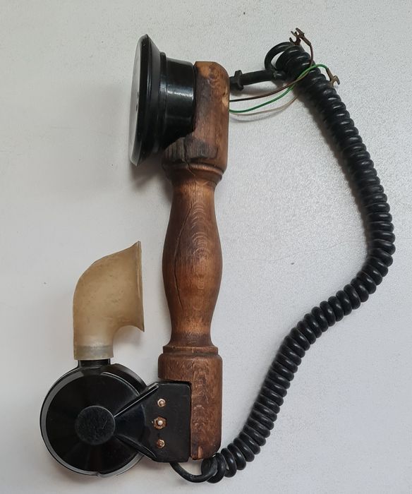 Стара тел. слушалка тип СВЕЩНИК