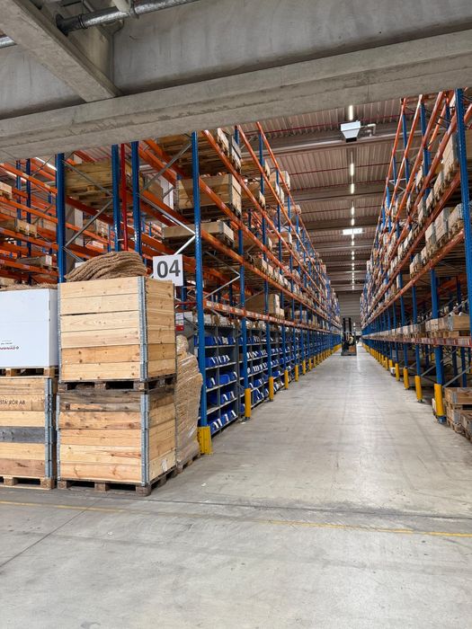 Rafturi metalice industriale