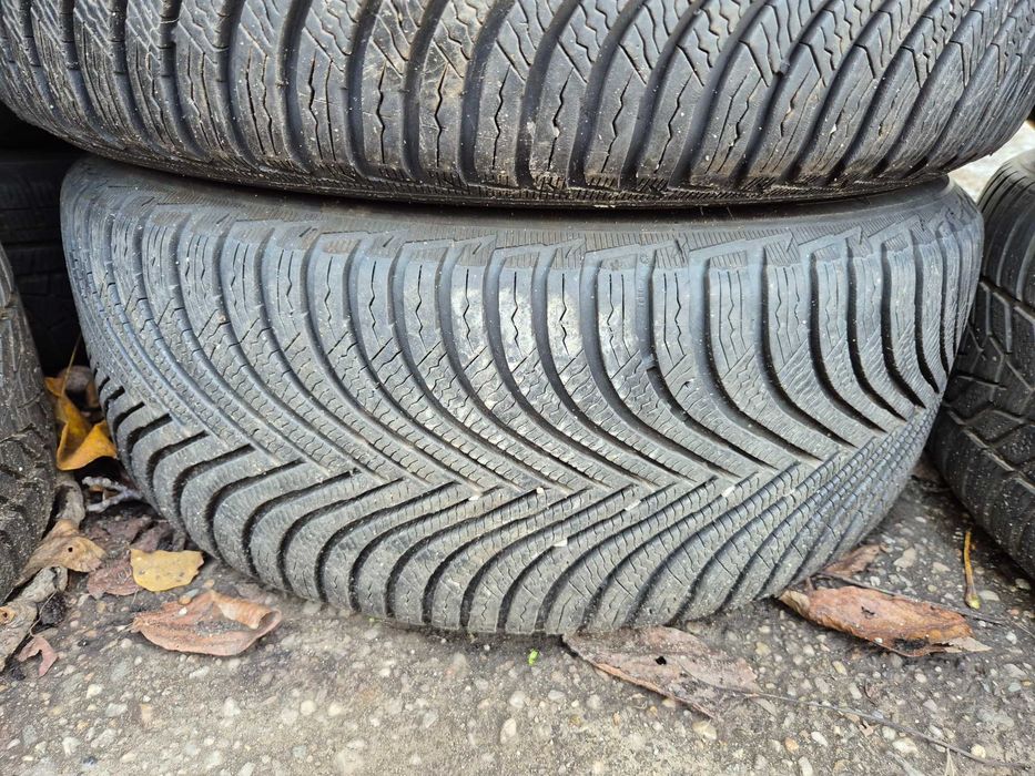 Roti Jante Anvelope IARNA 5x120 17'' 225/55/17 OE BMW Seria 3 GT 5 F10