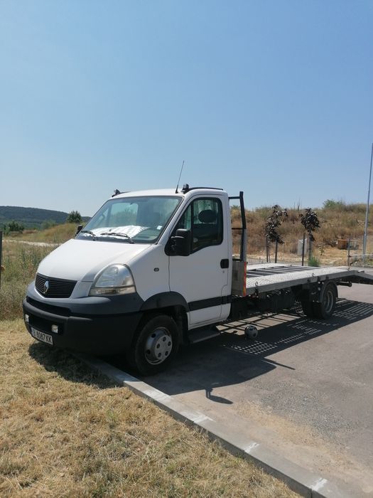 Продавам Рено Маскот