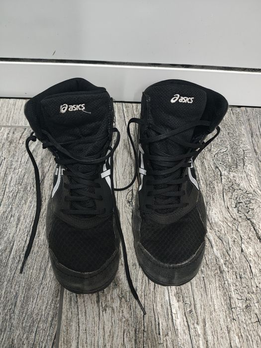 Борцовки- обувки за борба