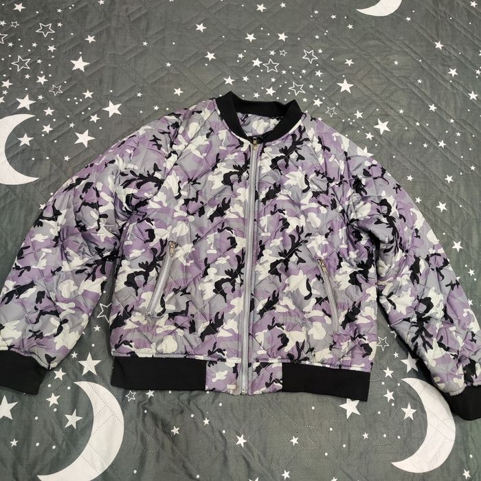 Продам куртку бомбер на осень