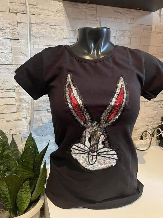 Тениска със зайче