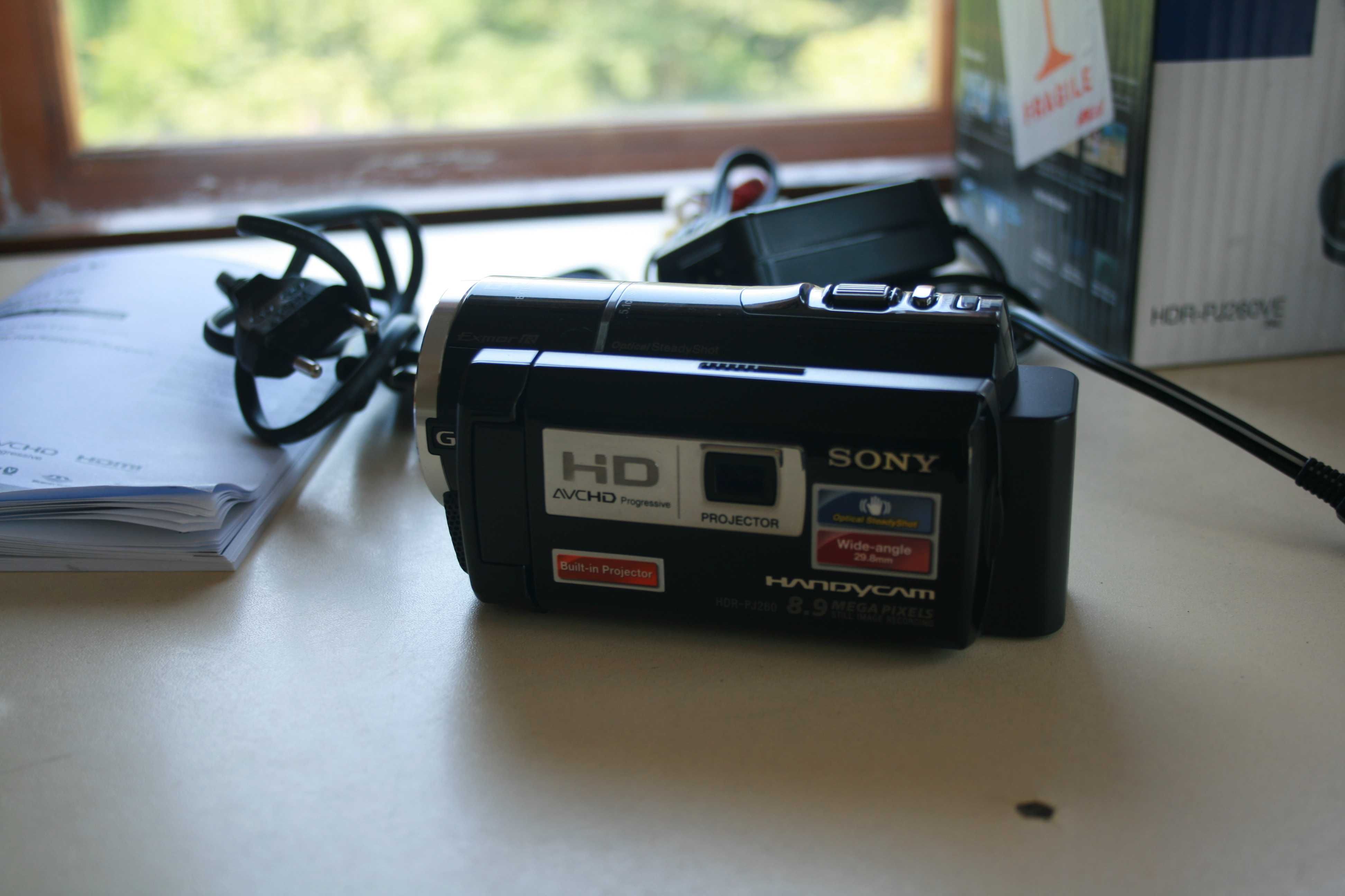 Full HD Sony камера HDR-PJ260VE