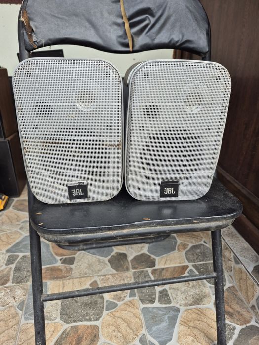 Vând boxe jbl și alte modele