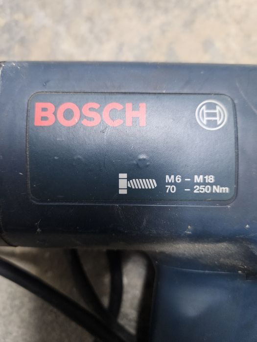 Pistol electric pentru roti