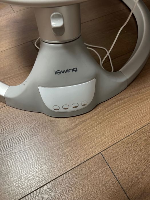 Бебешка люлка iSwing