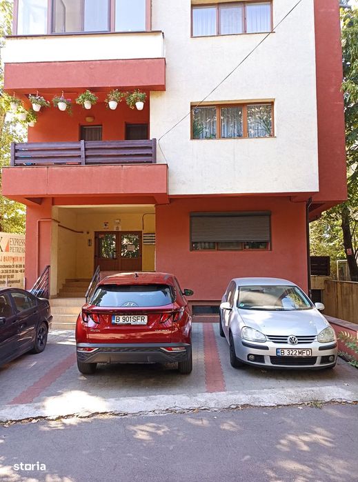 Crangasi, bloc boutique, terasa 50 mp, garaj, proprietar