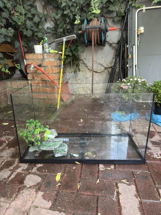 Acvariu 120L + filtru + incalzitor + accesorii