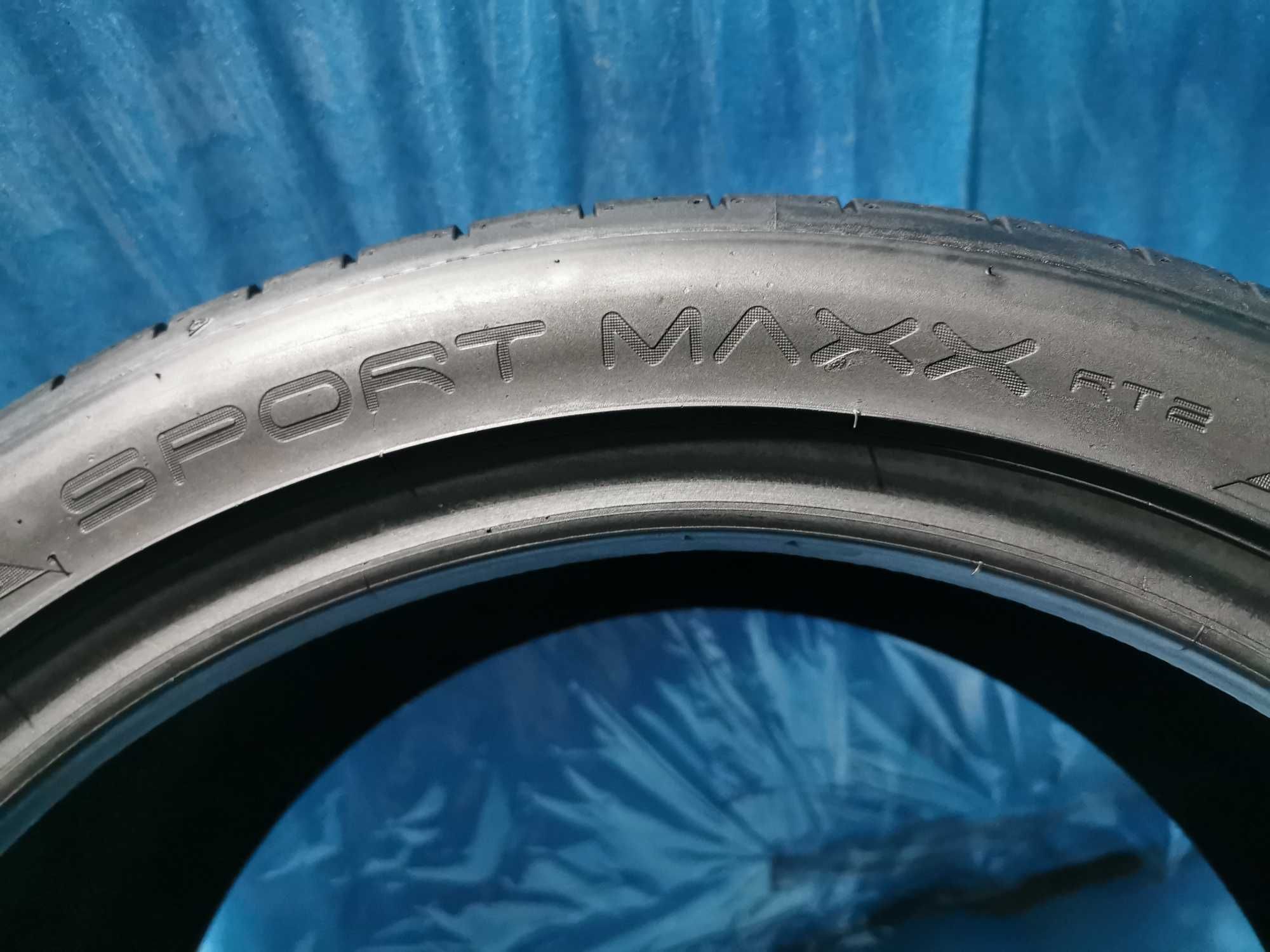 245 40 18 dunlop 4 buc