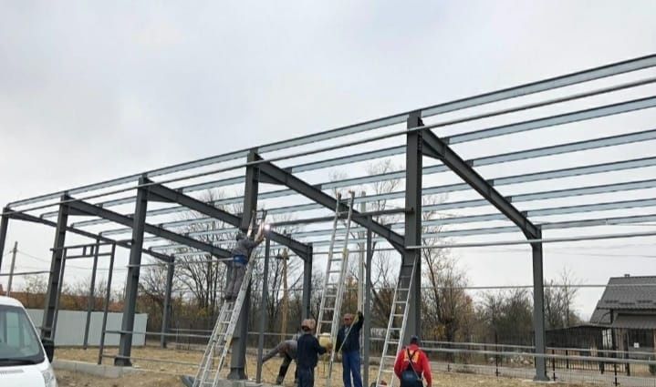 Vand hală metalică 10 x25