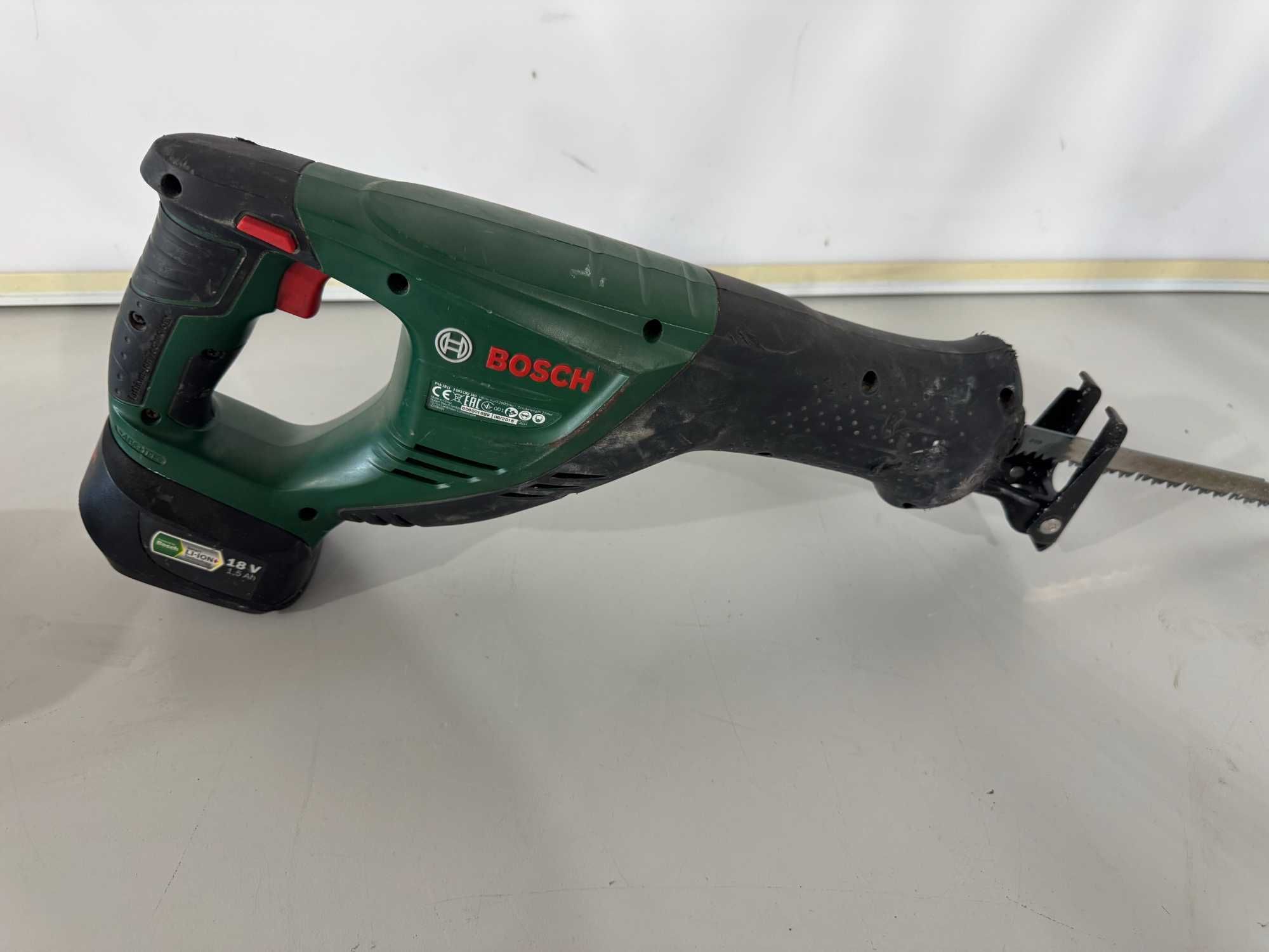 Саблен трион - Bosch 18 V li ion