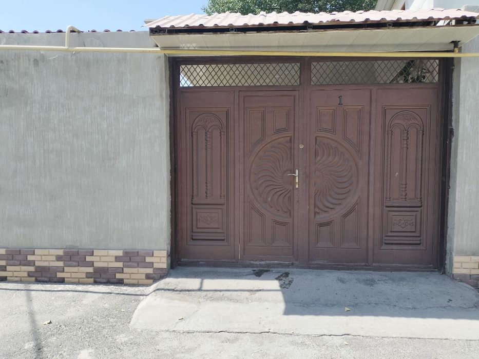 Продаётся участок 4.7  Яшнабадский район соток