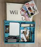 Nintendo Wii complet în cutie + 3 jocuri