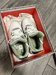Jordan 4 Seafoam