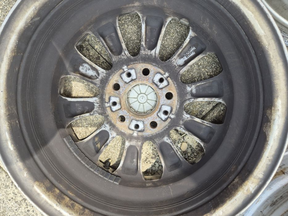 Vând jante aliaj de BMW 5/120/16