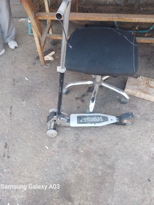 Ceas mecanic zaria cric haragaz cu   4 ochiuri si cuptor functional