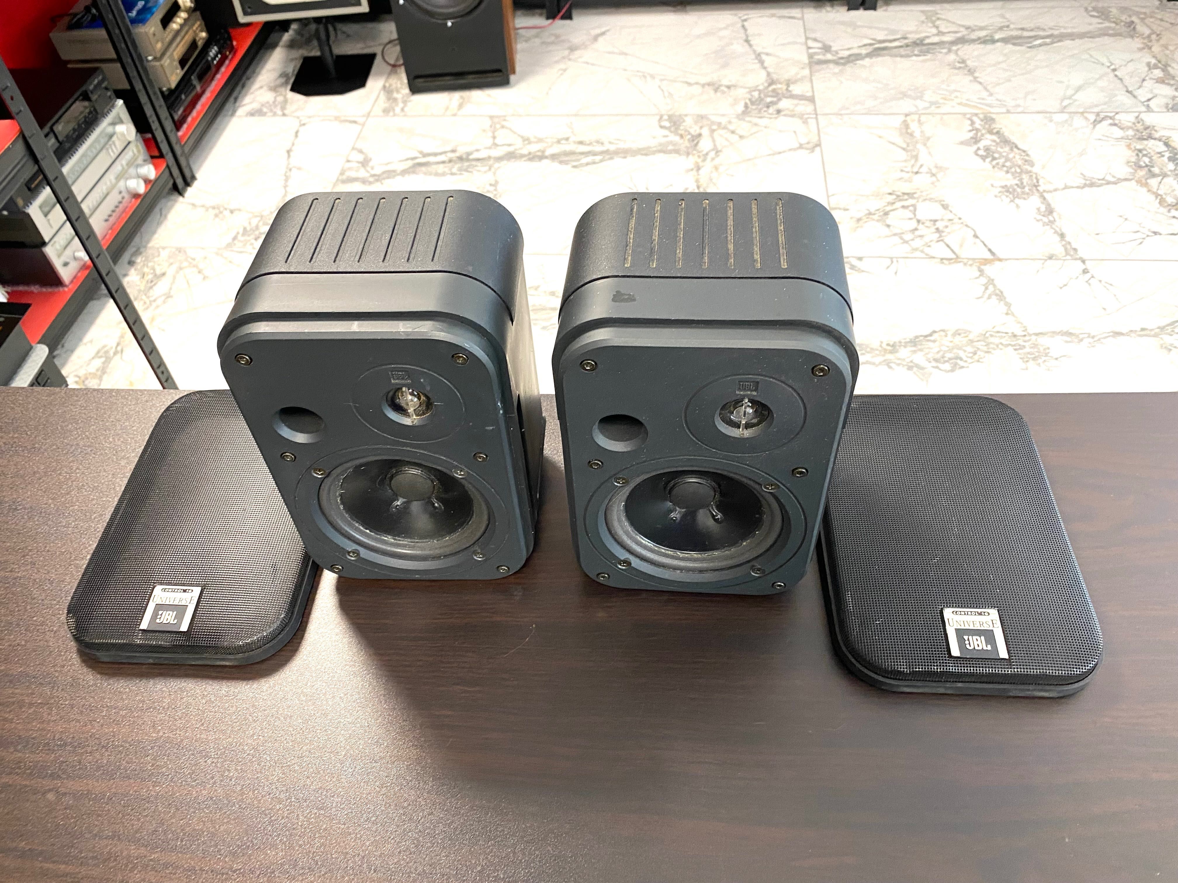 Тонколони JBL Universe