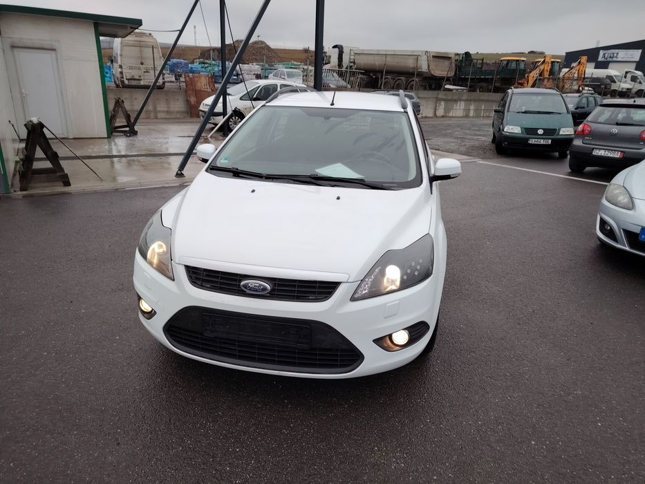 Focus 1.6 benzina 2011 euro 5 Bi xenon