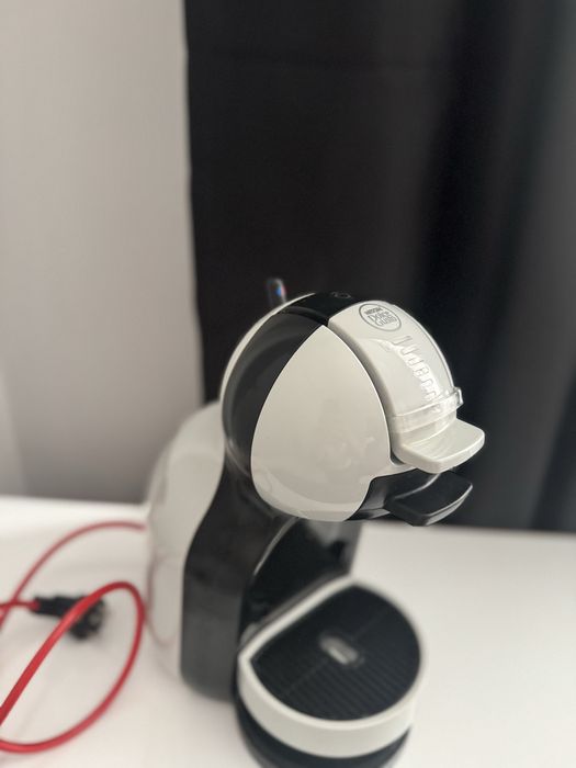 Кафе машина Dolce Gusto