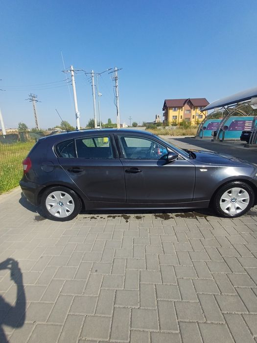 Vând BMW 118D 2006
