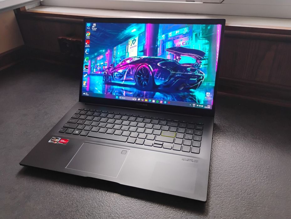 Laptop Asus - OLED - Ryzen 5 - 5000serie - Vega 7 - 24gb
