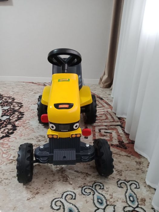 Трактор  детский