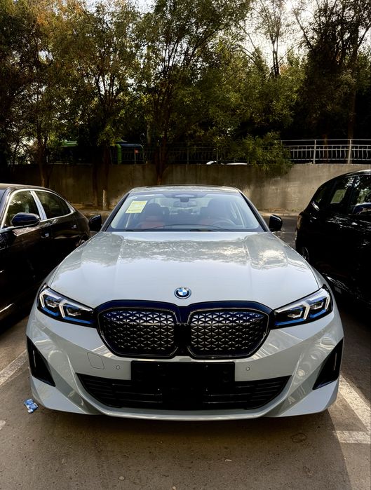 Bmw i3 night sport 2025 restaling avto kredit 15 minut