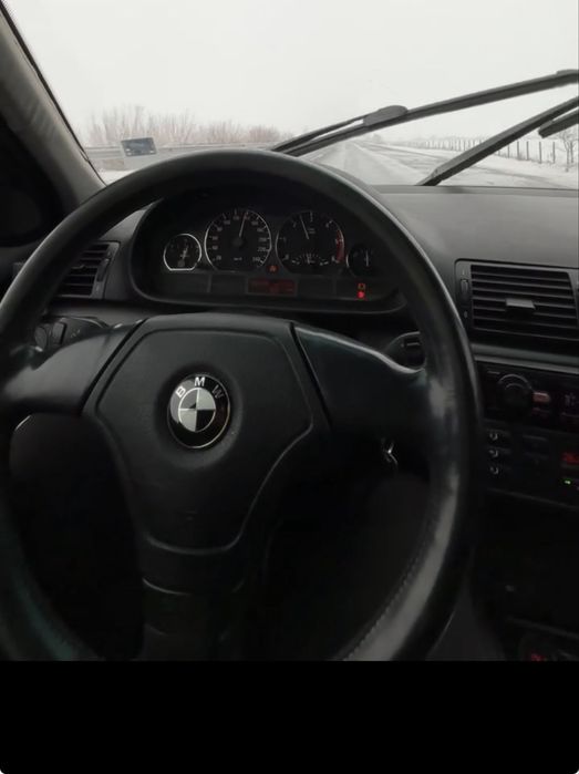 трилъчев волан за бмв е46