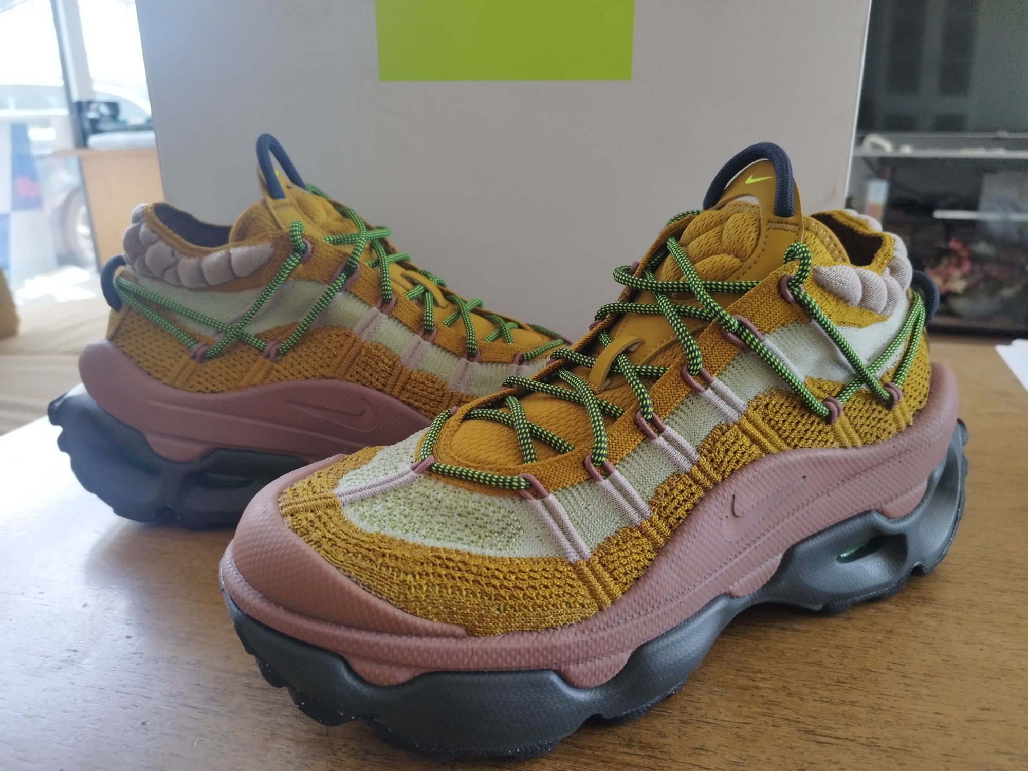 Nike Air Max flyknit venture 42 100% original