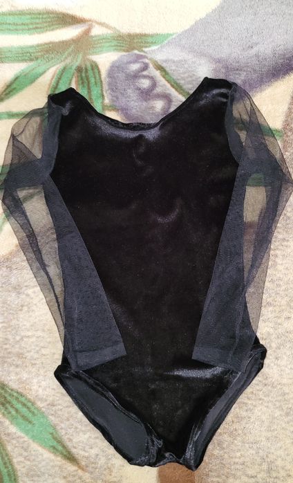 Гимнастический купальник по всем правилам жюри