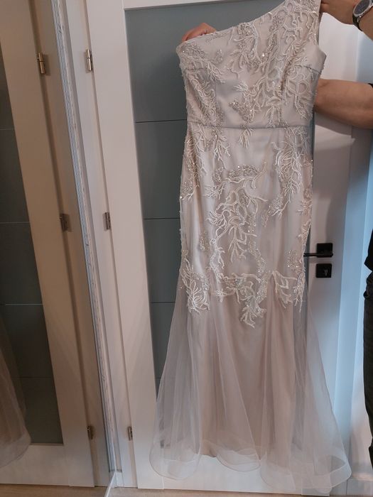 Vând rochițe cununie civilă