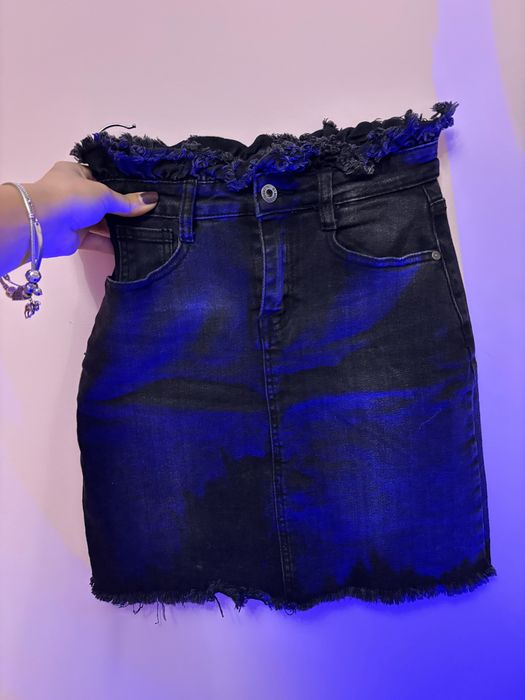 Черна дънкова пола